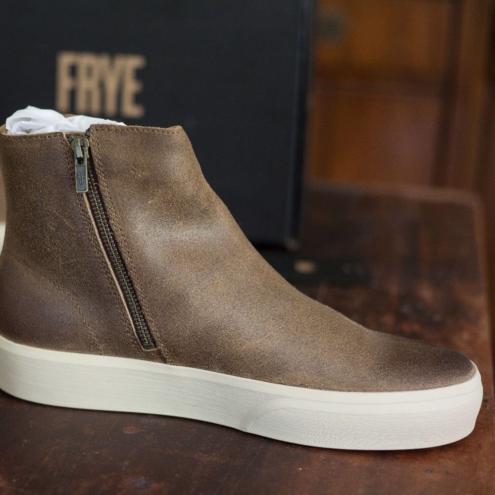 Frye Beacon Inside Zip Boot